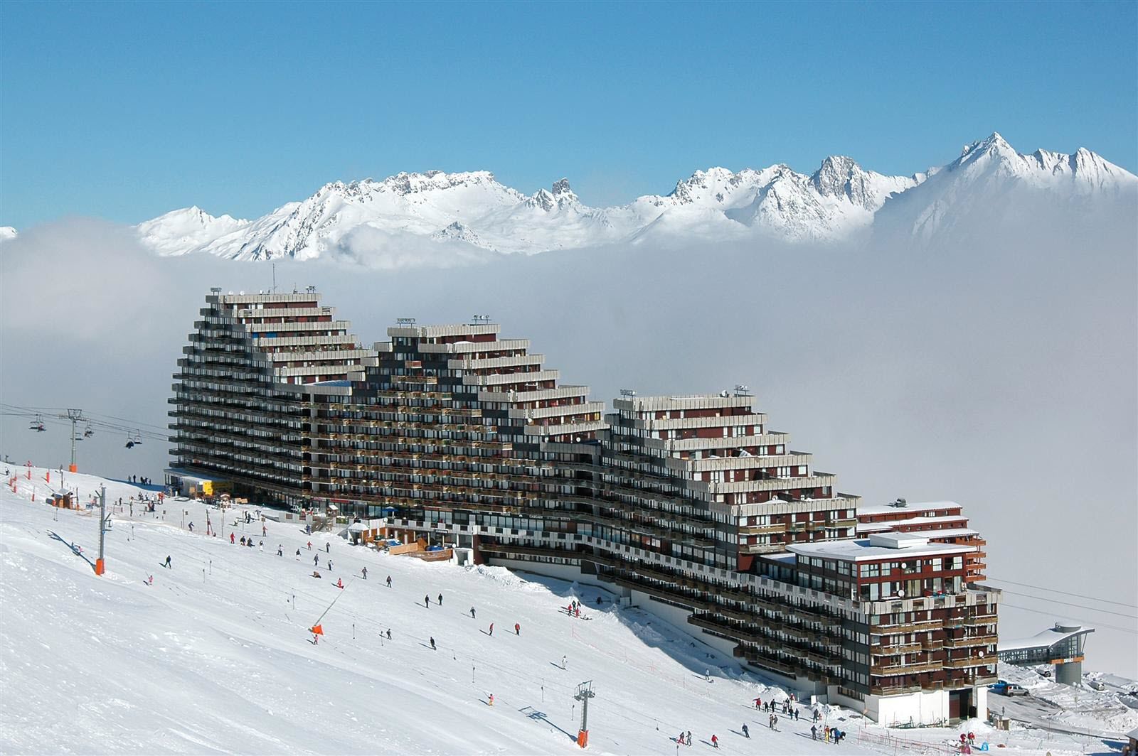 Le Paquebot dans la brume d'hiver